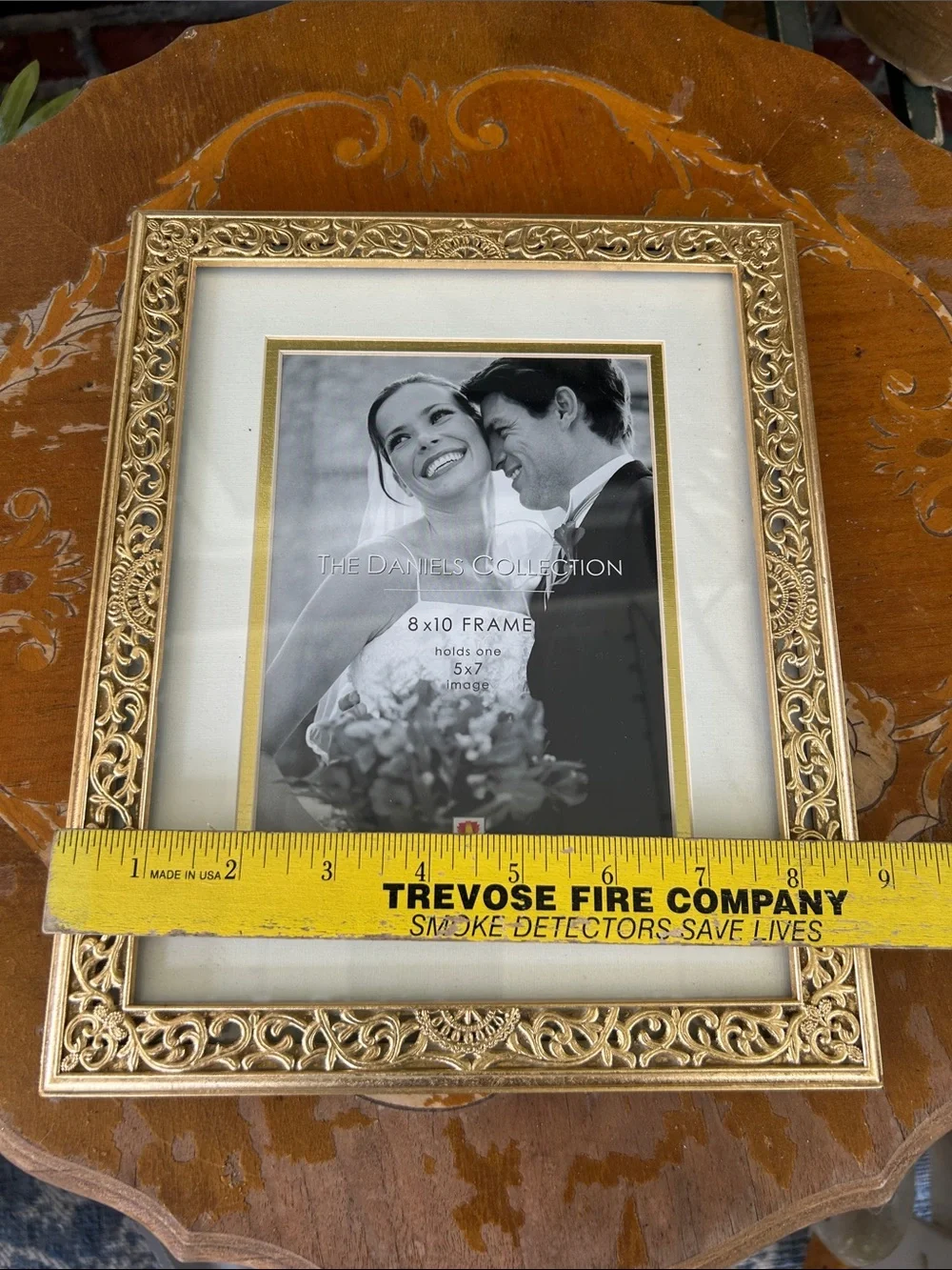 Gold Decorative 8x10 Picture Frame